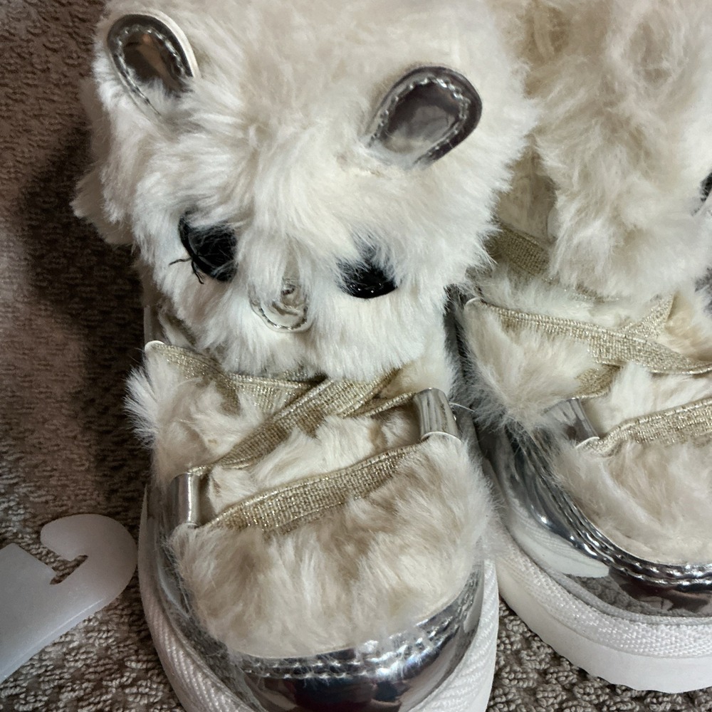 BabyGAP Cozy Critter Snow Boots Toddler Girl Size 5 NWT - Picture 6 of 10